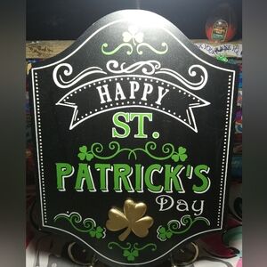 HAPPY ST. PATRICK'S DAY BLACK PLAQUE